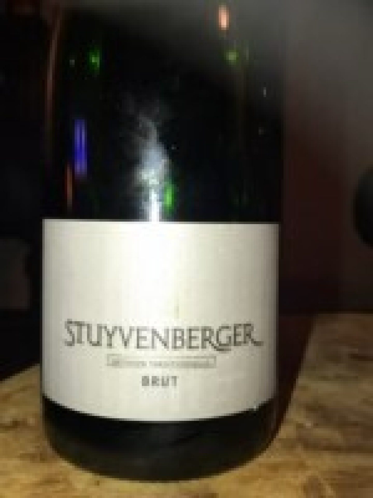 Fles Stuyvenberg Brut van Wijngoed Stuyvenberg